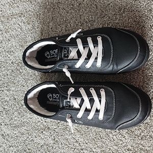 BOBS from Skechers Black B Cute Cozy Kick Faux Fur Lined Sneaker NWOT sz 9